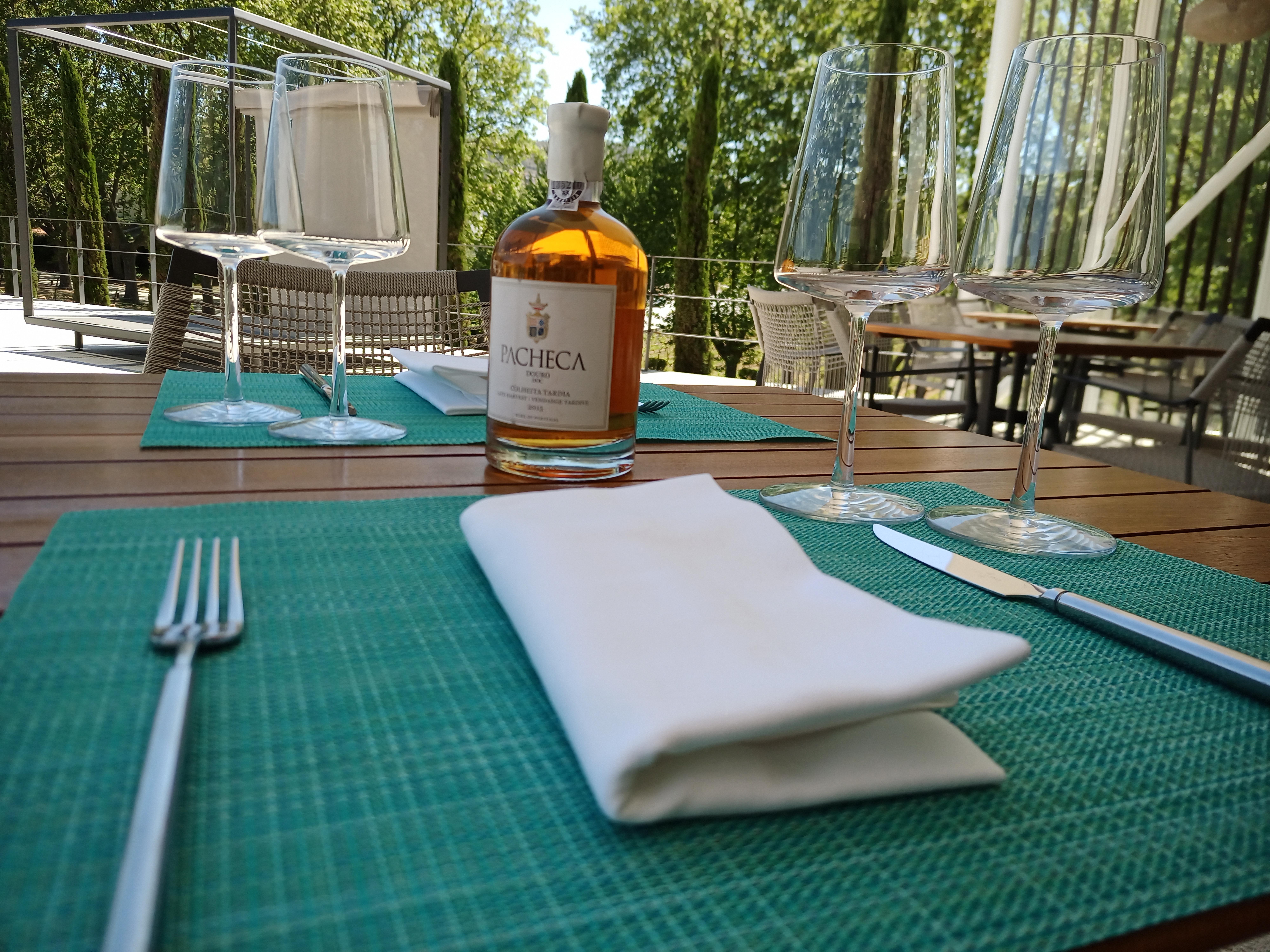 Pacheca The Wine House Hotel E Spa - Quinta Da Pacheca Ламего Екстериор снимка A bottle of grappa